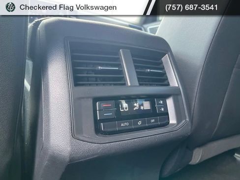 Used 2023 Volkswagen Atlas SE FWD image 28