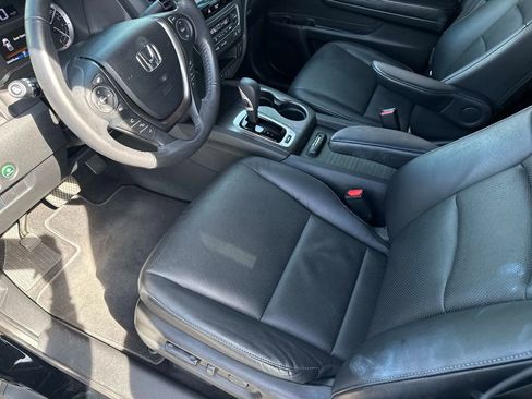 Used 2018 Honda Ridgeline RTL-T image 19
