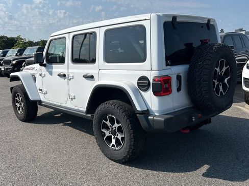 Used 2021 Jeep Wrangler Unlimited Rubicon AWD/4WD image 3