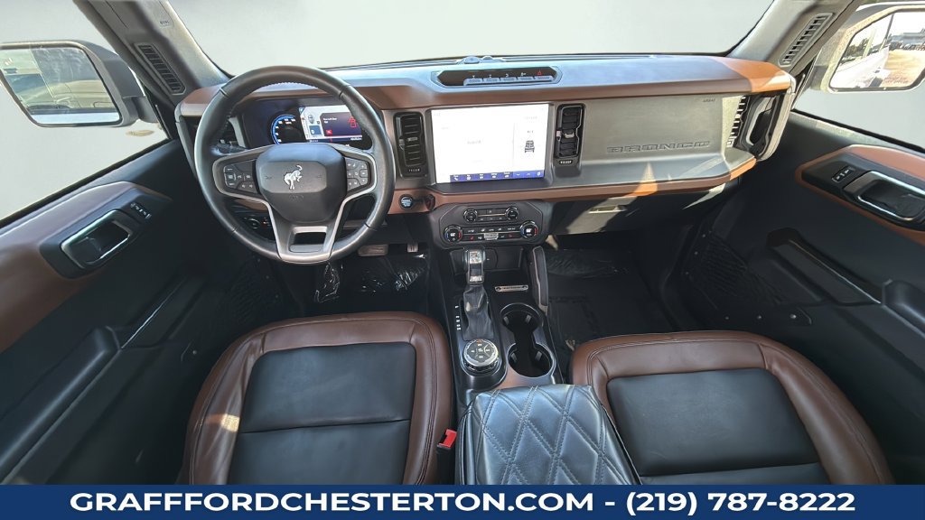 Used 2024 Ford Bronco Outer Banks w/ Sasquatch Package AWD/4WD image 14