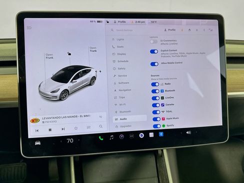 Used 2020 Tesla Model 3 Standard Range Plus RWD image 45