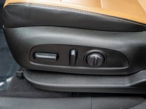 Used 2021 GMC Terrain SLT w/ Infotainment Package II image 24