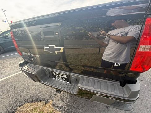 Used 2018 Chevrolet Colorado LT image 6