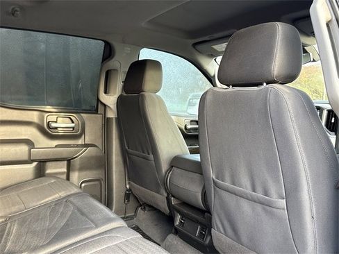 Used 2020 Chevrolet Silverado 1500 LT image 17