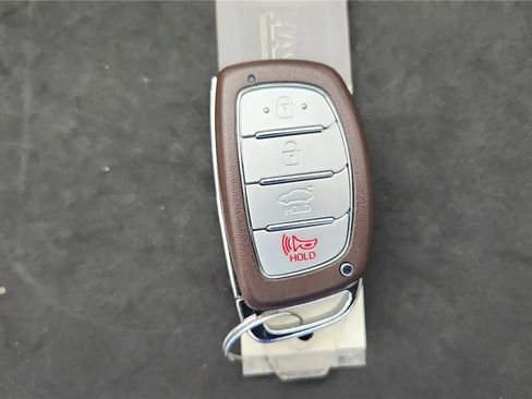 Used 2015 Hyundai Sonata Sport w/ Option Group 04 FWD image 21