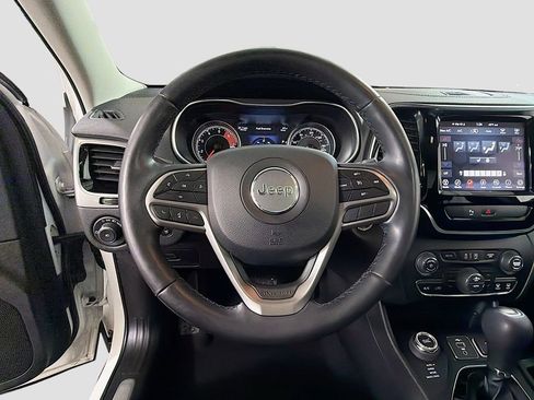 Used 2020 Jeep Cherokee Limited AWD/4WD image 14