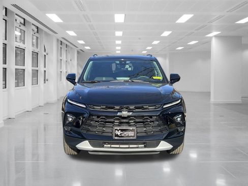 New 2026 Chevrolet Blazer LT w/ Convenience Package FWD image 2