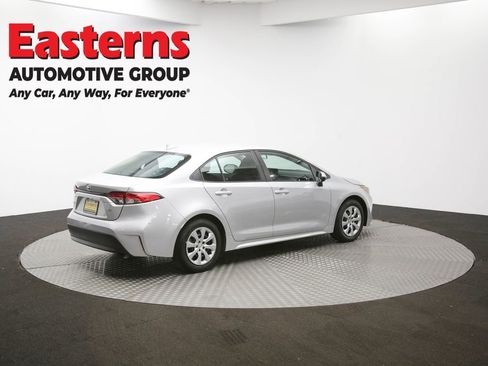 Used 2023 Toyota Corolla LE image 39