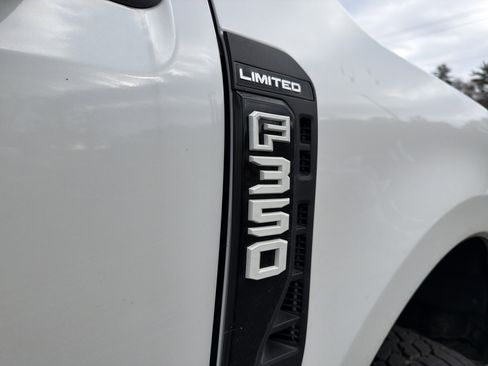 Used 2024 Ford F350 Limited w/ FX4 Off-Road Package image 33