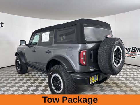 Used 2023 Ford Bronco Badlands AWD/4WD image 7