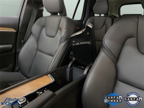 Used 2025 Volvo XC90 B6 Plus image 56