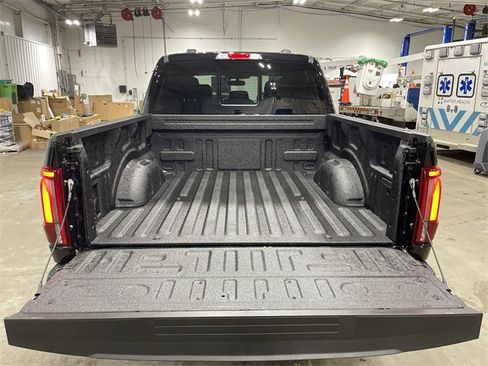 Used 2025 Ford F150 Lariat w/ Equipment Group 501A Mid image 24