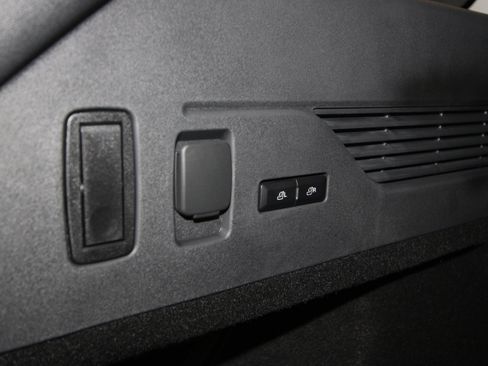 New 2026 Lincoln Nautilus Reserve image 46