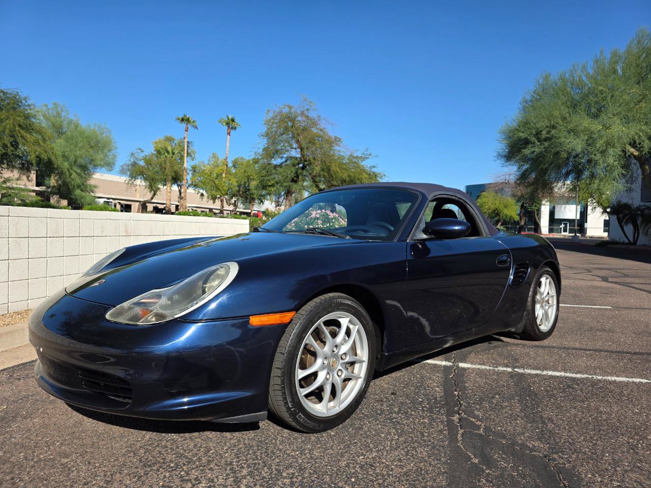 Used 2004 Porsche Boxster RWD image 2