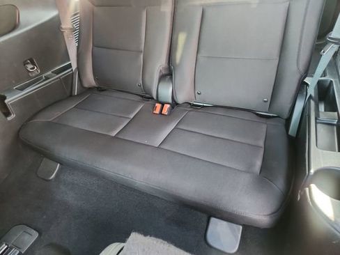 Used 2020 Ford Explorer XLT RWD image 33