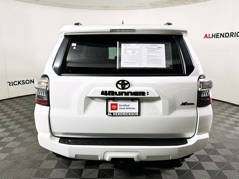Certified 2024 Toyota 4Runner SR5 Premium image 4