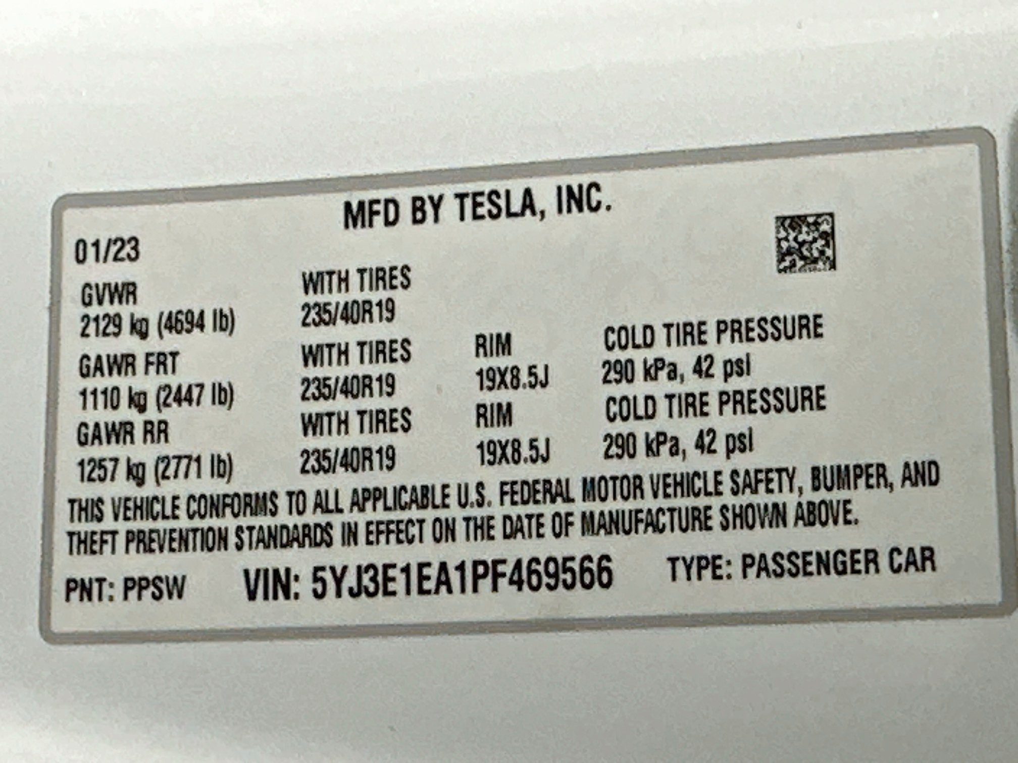 Used 2023 Tesla Model 3 Standard Range RWD image 12