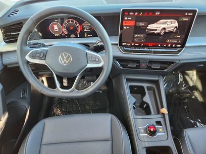 New 2026 Volkswagen Tiguan SE