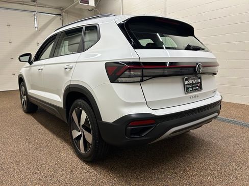 Used 2025 Volkswagen Taos S AWD/4WD image 4