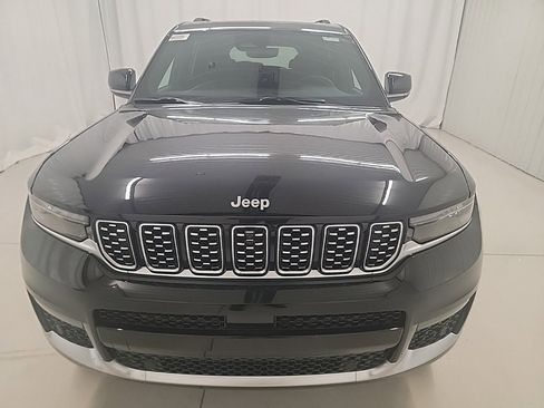 New 2025 Jeep Grand Cherokee L Summit image 8