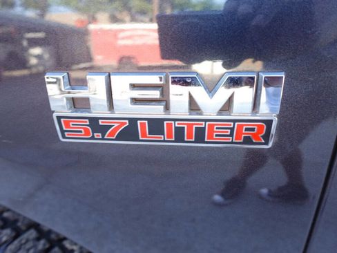 Used 2018 RAM 1500 Lone Star image 35