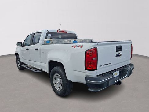 Used 2017 Chevrolet Colorado W/T AWD/4WD image 4