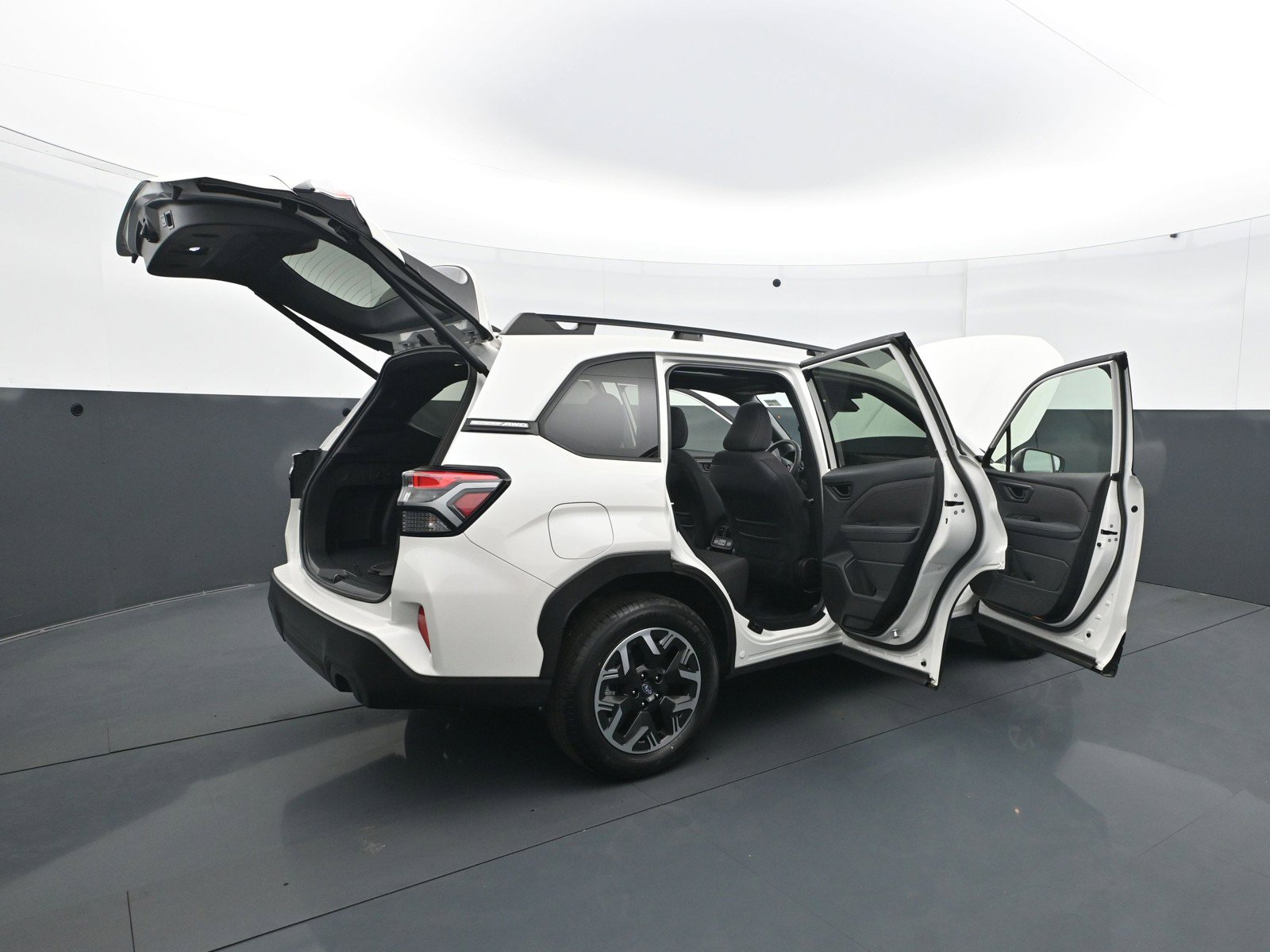Used 2025 Subaru Forester Premium AWD/4WD image 34