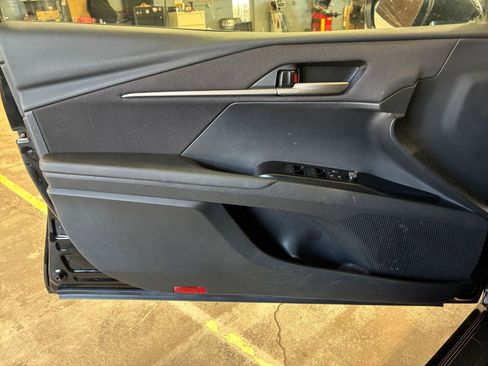 Used 2025 Toyota Camry LE FWD image 18