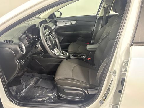 Used 2024 Kia Forte LXS FWD image 18