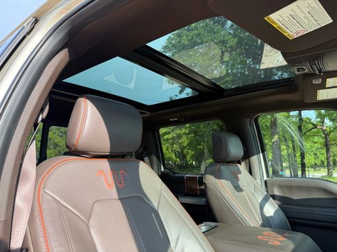 Used 2017 Ford F250 King Ranch w/ King Ranch Ultimate Package image 18