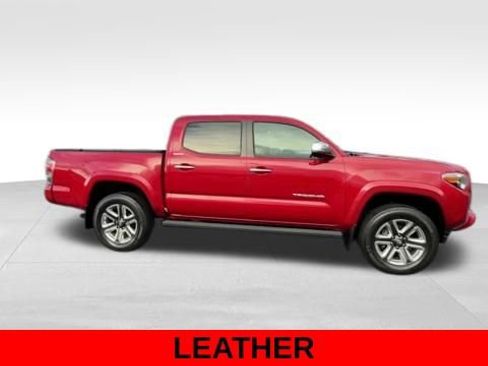 Used 2019 Toyota Tacoma Limited image 6