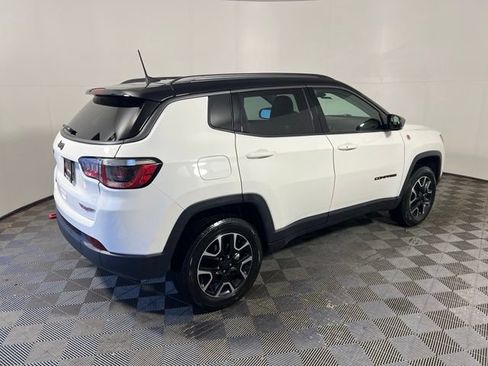 Certified 2019 Jeep Compass Trailhawk w/ Cold Weather Group AWD/4WD image 12