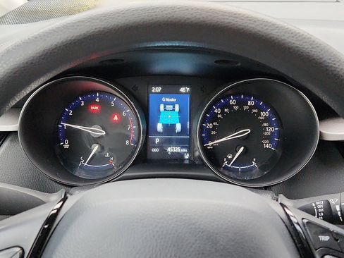 Used 2021 Toyota C-HR LE image 22