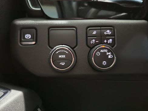 New 2026 Chevrolet Silverado 1500 LT image 25