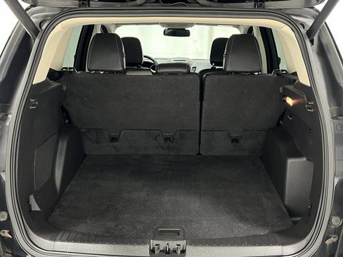 Used 2018 Ford Escape Titanium w/ Ford Safe & Smart Package image 27