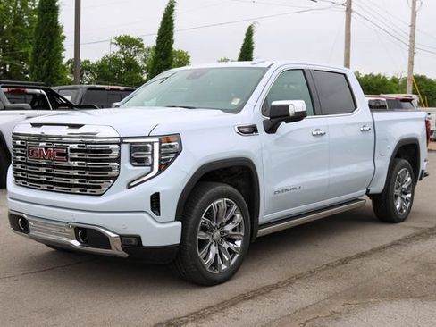 New 2026 GMC Sierra 1500 Denali w/ Denali Reserve Package AWD/4WD image 6