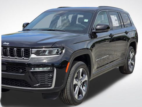 New 2026 Jeep Grand Cherokee L Limited AWD/4WD image 41