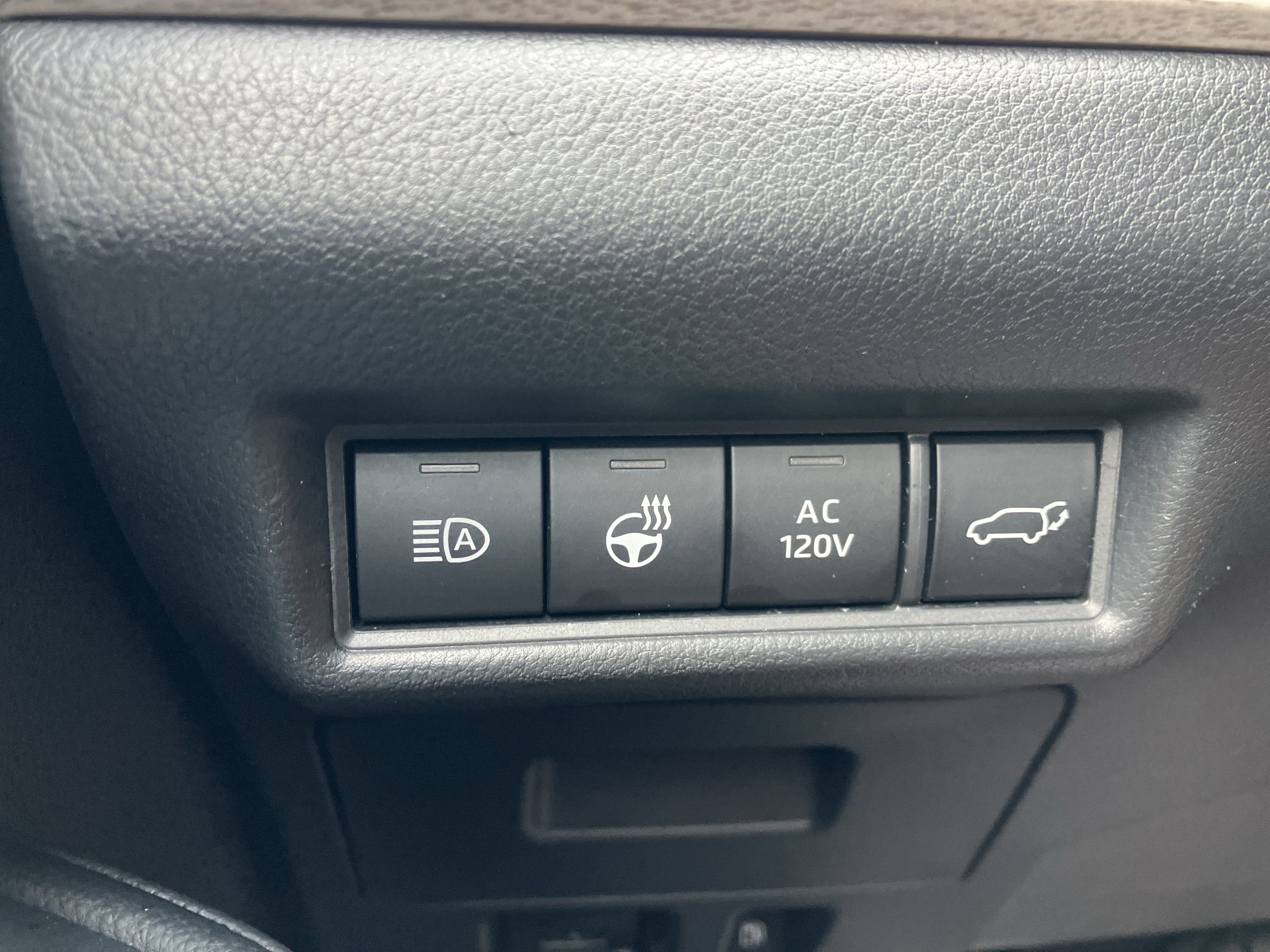 Used 2025 Toyota Grand Highlander AWD Hybrid image 23