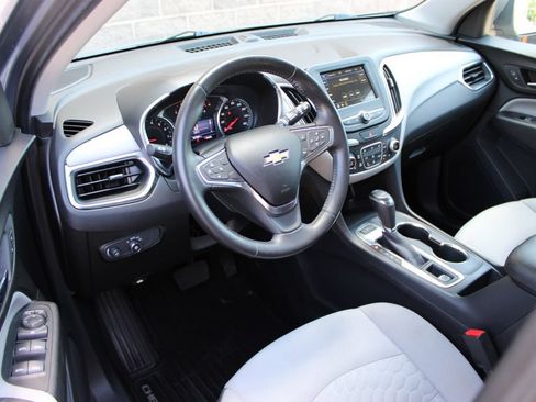 Used 2019 Chevrolet Equinox LT AWD/4WD image 12