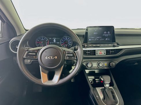 Used 2024 Kia Forte LXS image 17