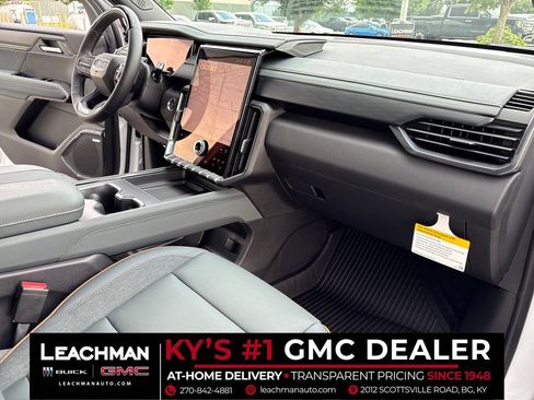 New 2026 GMC Acadia AT4 w/ Super Cruise Package AWD/4WD image 52