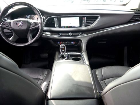 Used 2021 Buick Enclave Avenir w/ Avenir Technology Package image 27