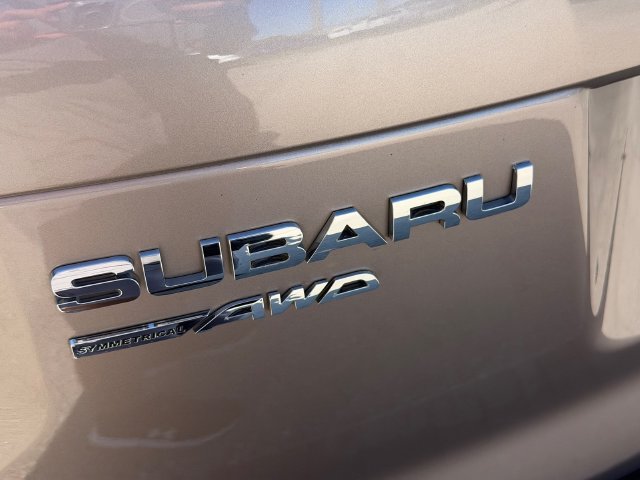 Used 2016 Subaru Forester 2.5i Premium AWD/4WD image 12