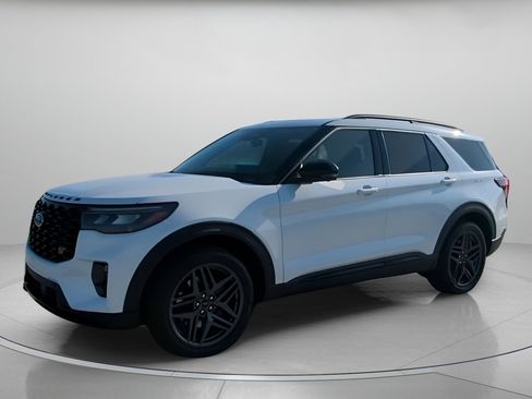New 2026 Ford Explorer ST RWD image 13