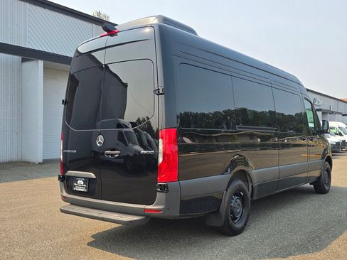 New 2026 Mercedes-Benz Sprinter 2500 image 6