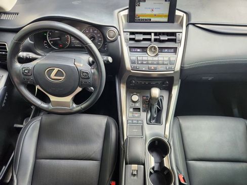 Used 2017 Lexus NX 200t FWD image 27