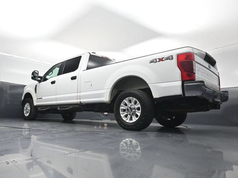 Used 2021 Ford F250 XLT w/ XLT Value Package AWD/4WD image 48