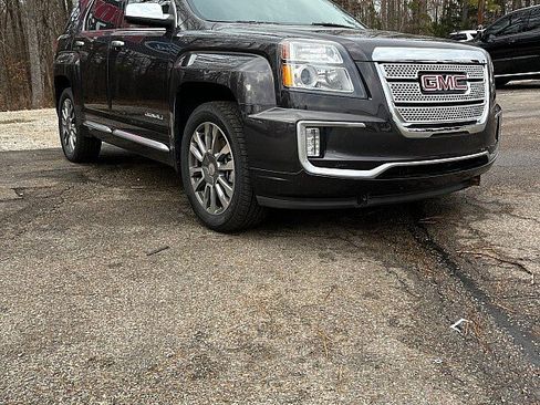 Used 2016 GMC Terrain Denali image 1