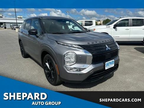 Used 2023 Mitsubishi Outlander SEL Black Edition AWD/4WD image 1