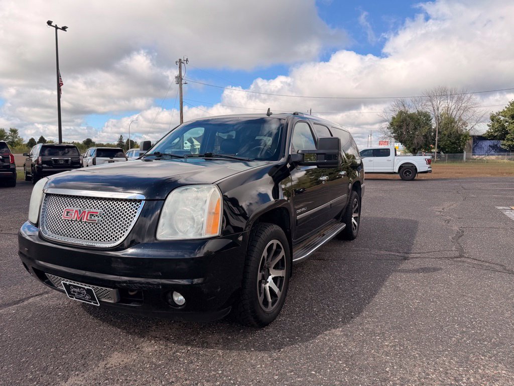 Used 2011 GMC Yukon XL Denali AWD/4WD image 11